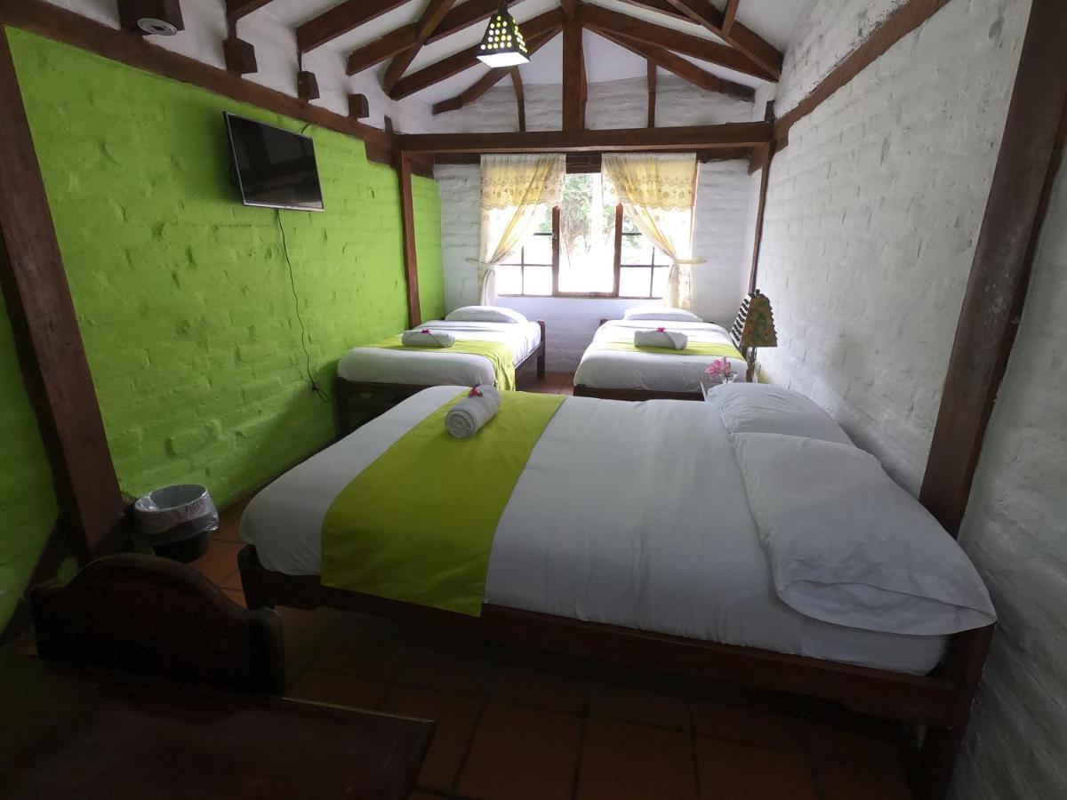 Hostal Inti Luna Banos  Exterior photo