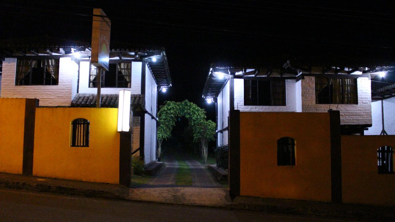 Hostal Inti Luna Banos  Exterior photo