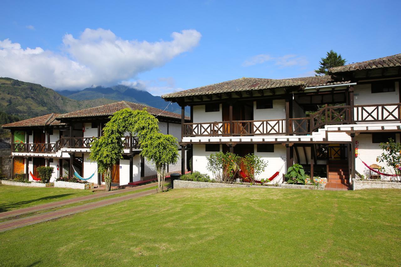 Hostal Inti Luna Banos  Exterior photo